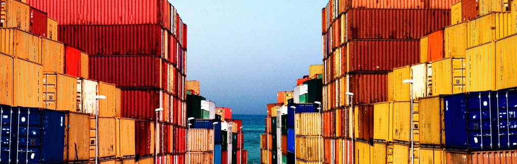 The Difference Between FCL and LCL Shipments and Which One is Right for You